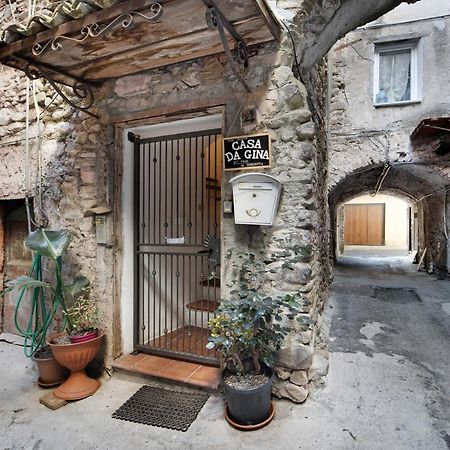 Willa Casa Da Gina Dolceacqua Zewnętrze zdjęcie