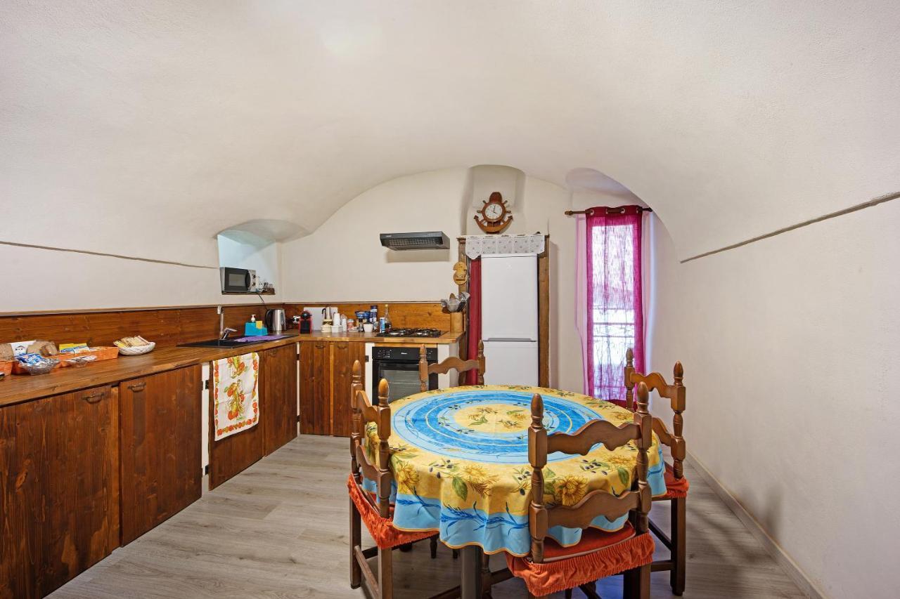 Willa Casa Da Gina Dolceacqua Zewnętrze zdjęcie